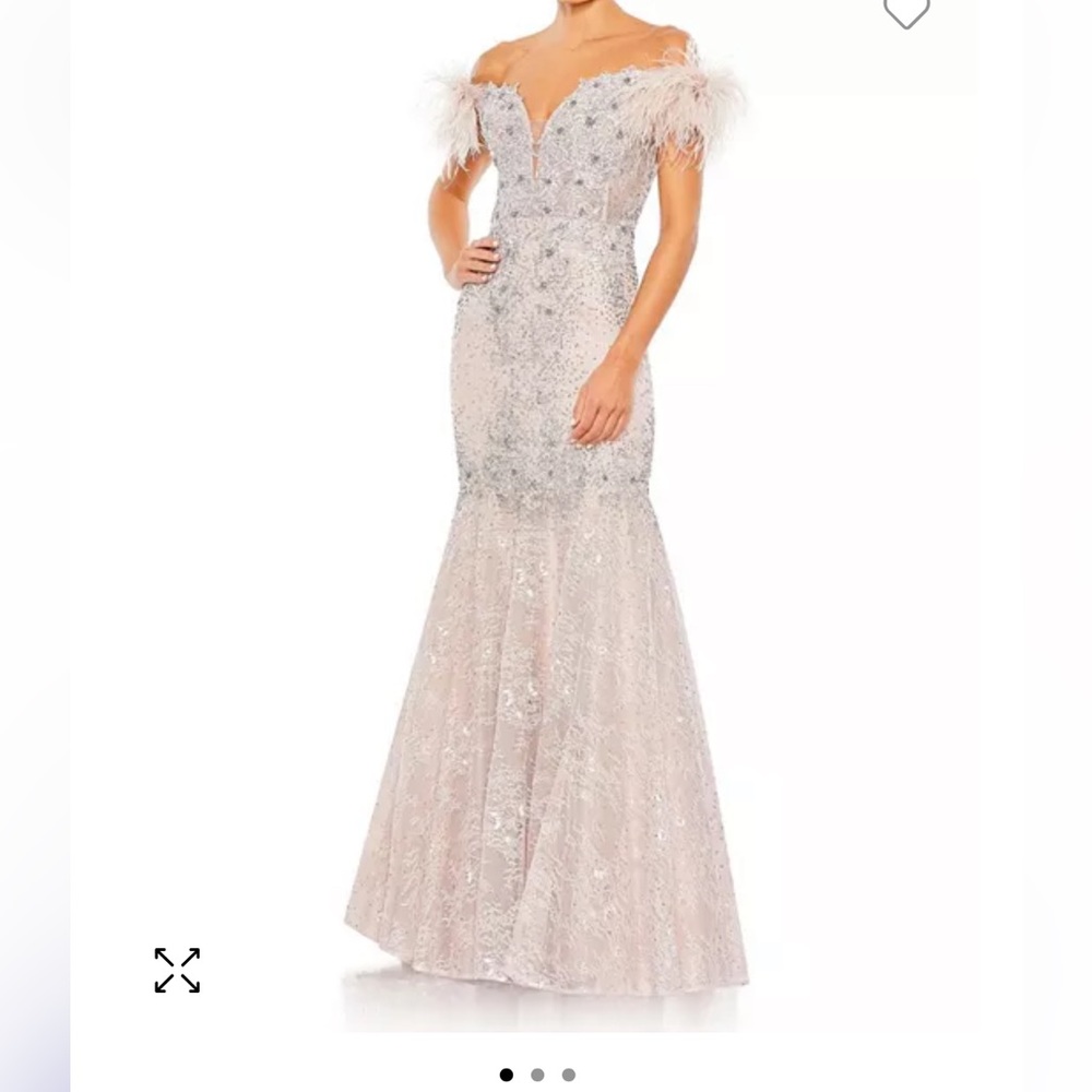 Mac Duggal Pink Feathered Crystal Embellished Evening Gown